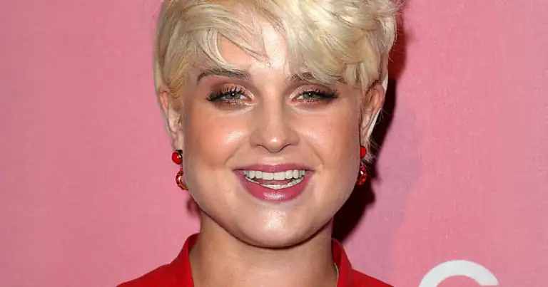 Kelly Osbourne in attendance for Second Annual Golden Globes Party Saluting Young Hollywood, Nobu West Hollywood, Los Angeles, CA December 8, 2009
