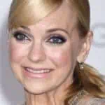 WESTWOOD - DEC 14: Anna Faris arrives to the "Passengers" World Premiere on December 14, 2016 in Westwood, CA